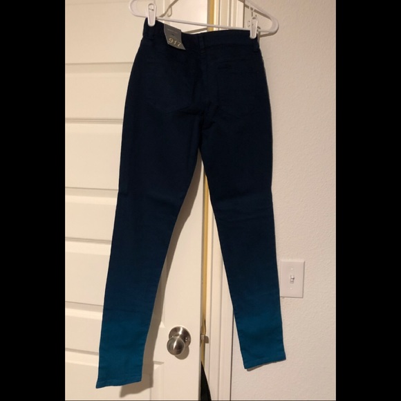 The Limited Ombré Blue Jeans - Picture 3 of 6